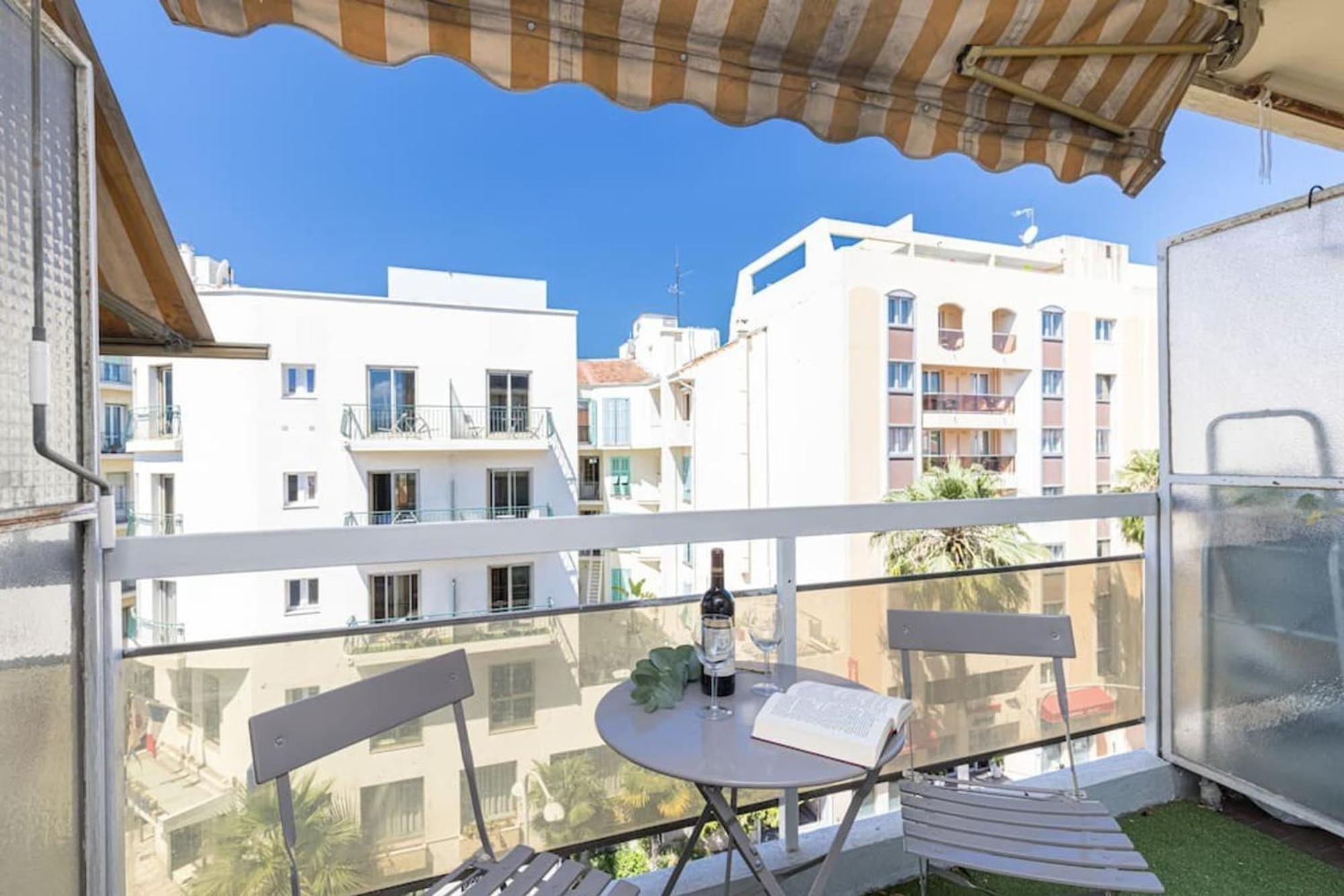 Grosso 4 - Studio With Balcony - Near The Sea نيس المظهر الخارجي الصورة